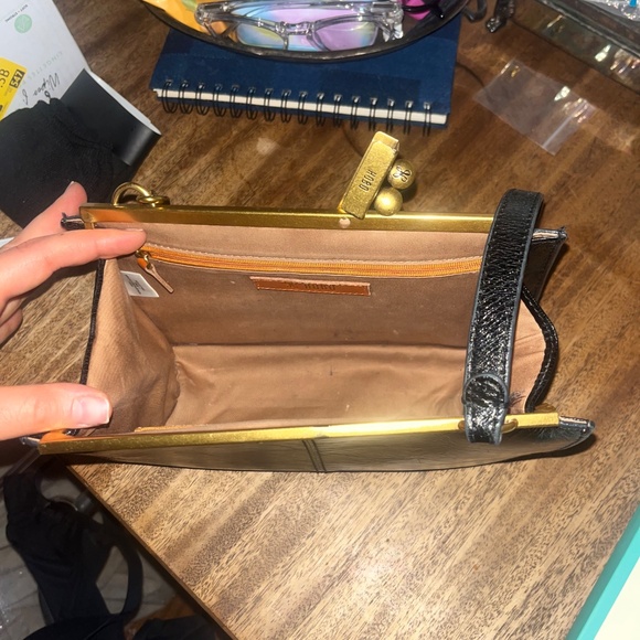 HOBO Vivian Shoulder - Picture 3 of 3